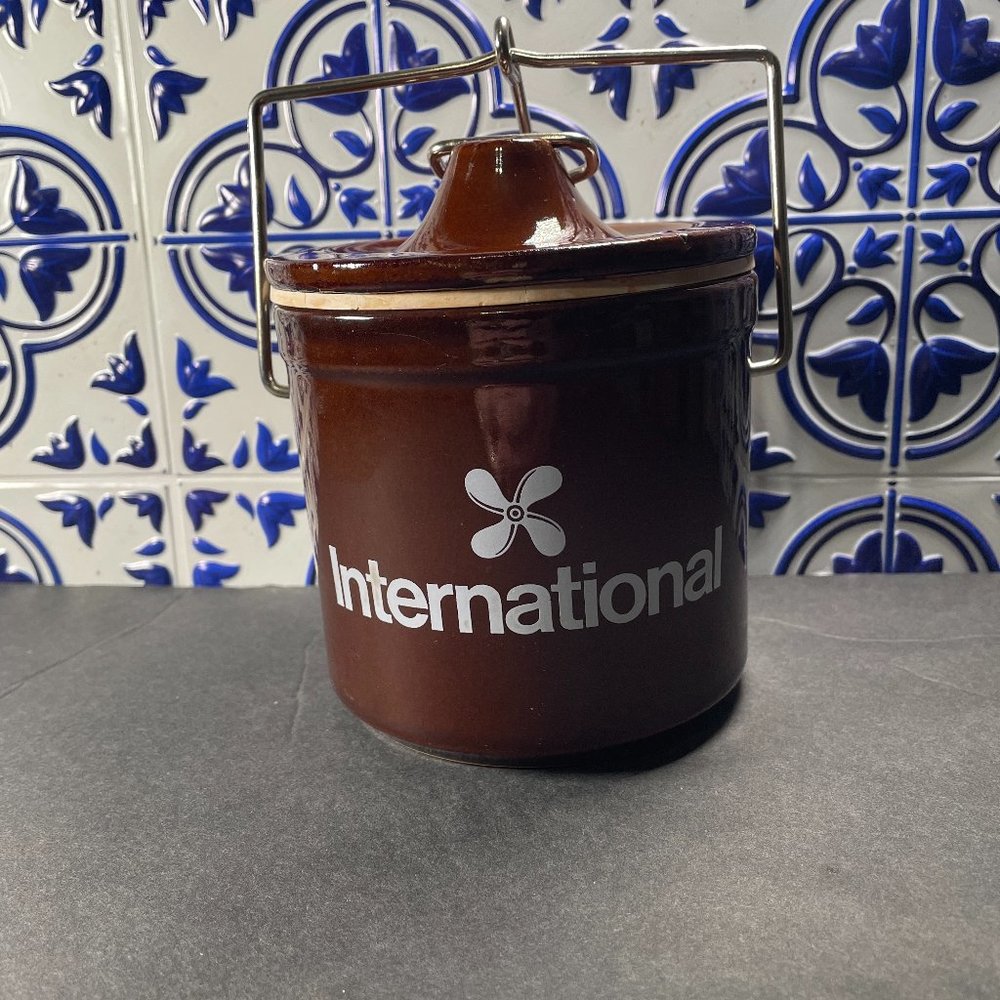 vintage international butter/cheese stoneware crock container bale wire closure